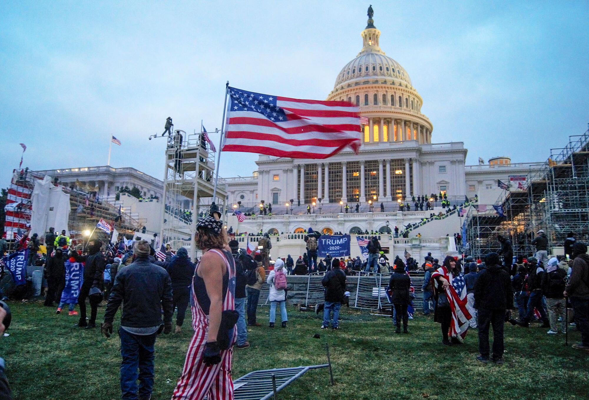 Asalto al Capitolio Trump Estados Unidos - 5 ok